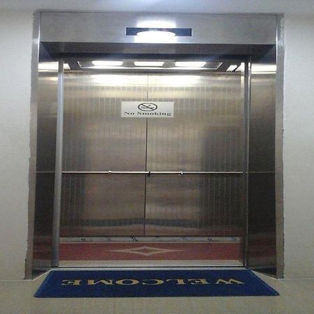Okkala Hotel Yangon Dış mekan fotoğraf