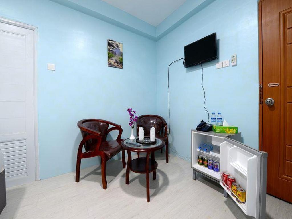 Okkala Hotel Yangon Dış mekan fotoğraf