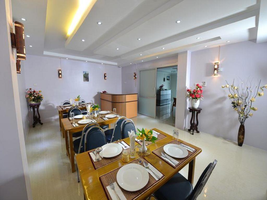 Okkala Hotel Yangon Dış mekan fotoğraf